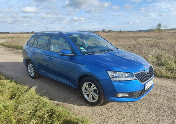 Skoda Fabia cena 37900 przebieg: 179500, rok produkcji 2019 z Słubice małe 326